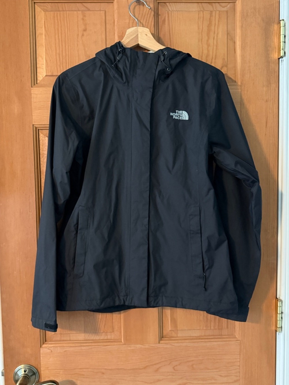 The North Face Women's Size Small Waterproof Black Dryvent Rain Jacket